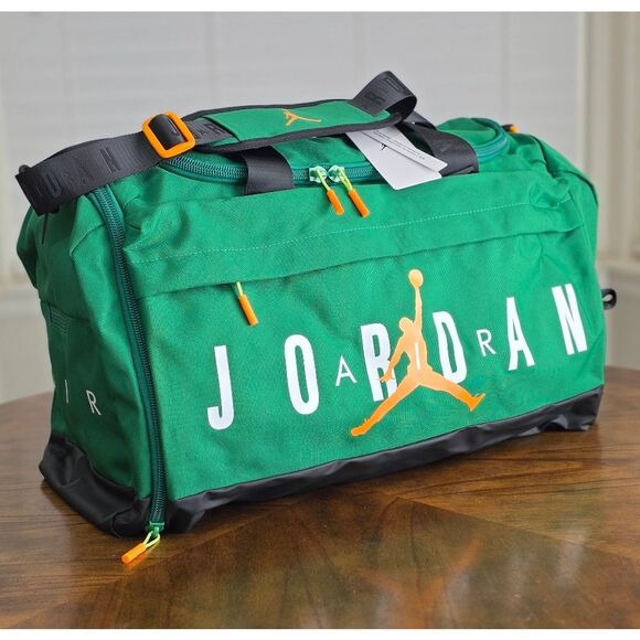 Nike Air Jordan Velocity Duffle Bag Money Gym Bag Travel Green Gold Oregon Ducks - Picture 1 of 13